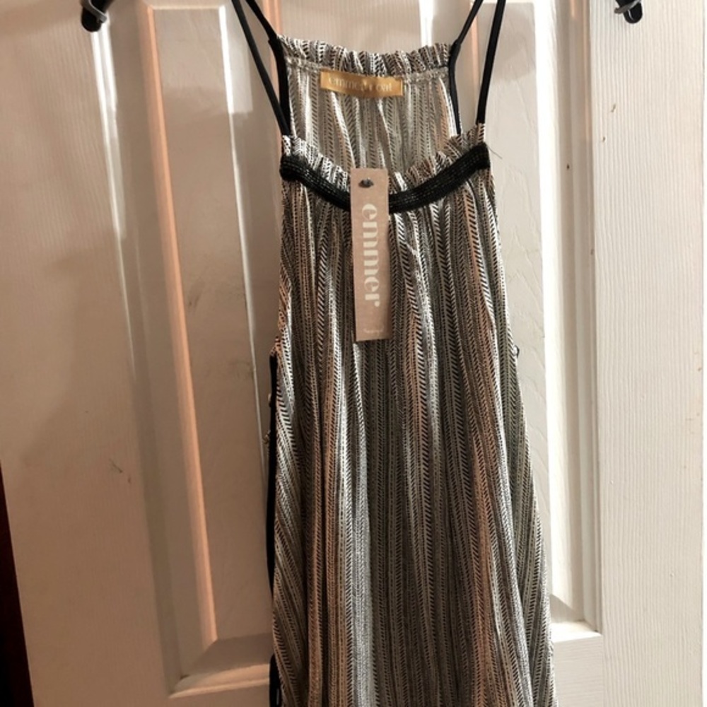 Beautiful beaded tank from Emmer and Oat. Size Large.